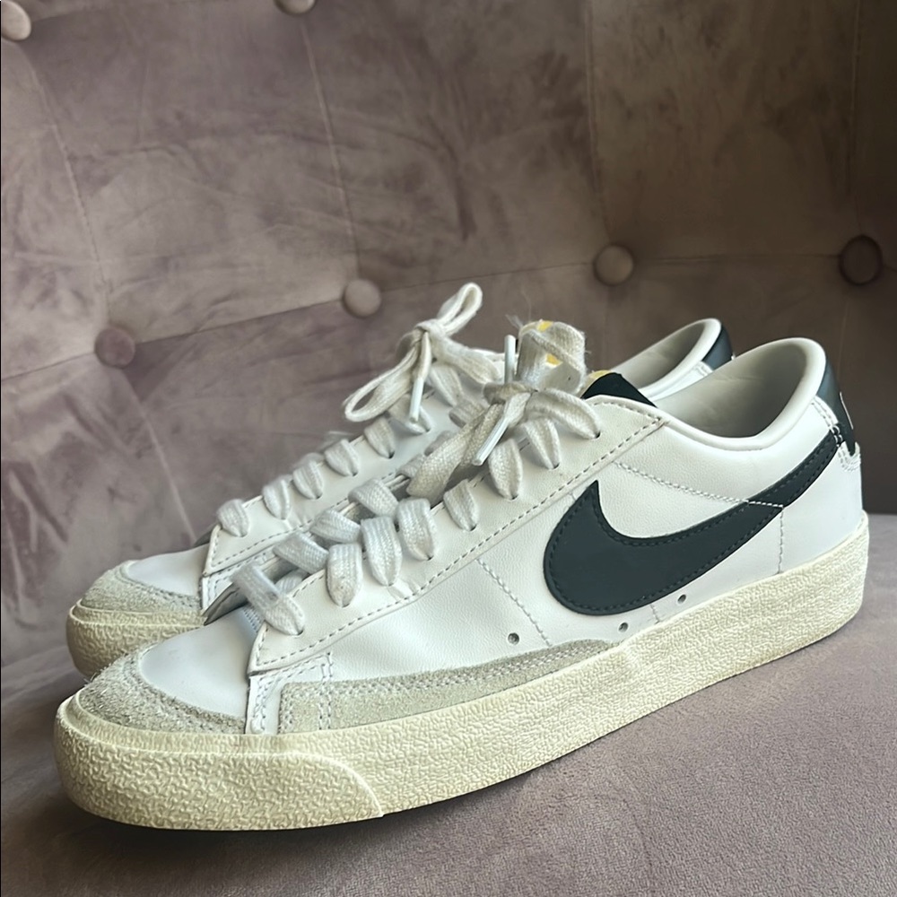 Women’s Nike Blazer low - Picture 5 of 7